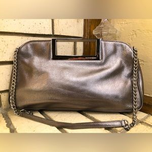 💥Michael Kors - Berkley Clutch Chain Bag💥